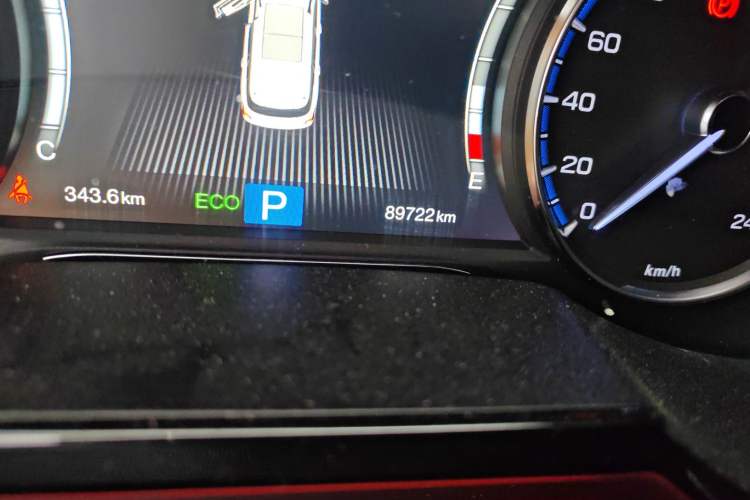 Used GAC Trumpchi GS8 2017 320T Two-Wheel Drive Luxury Smart Connectivity Version (7 Seats)
