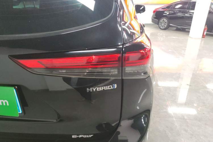 Used Toyota Crown Land Cruiser 2021 2.5L HEV Four-Wheel Drive Luxury Edition
