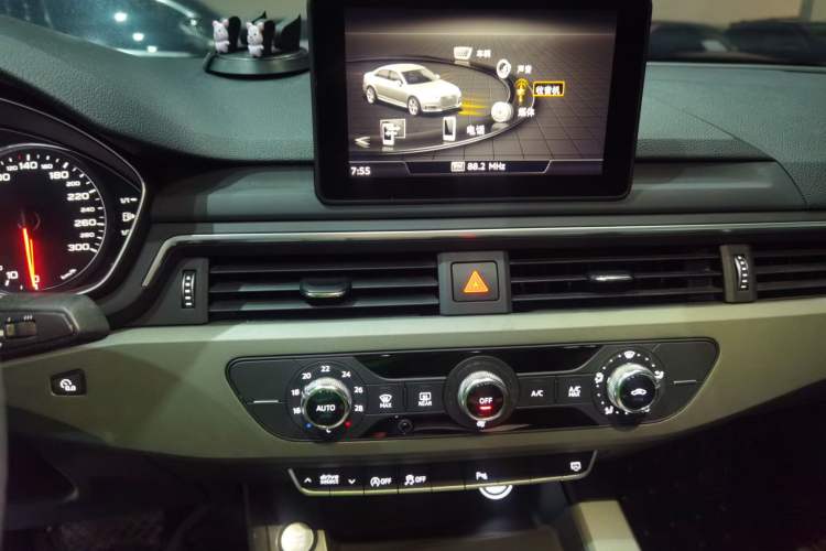 Used Audi A4L 2019 40 TFSI Ambition China VI