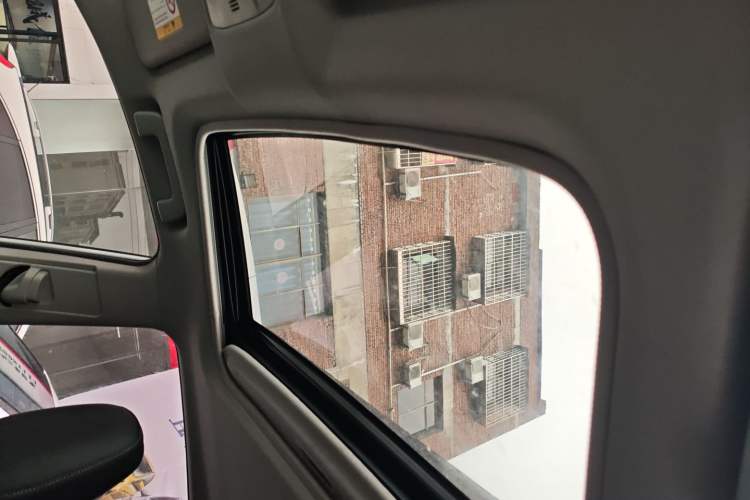 Used Toyota RAV4 2019 2.0L CVT Two-Wheel Drive Fashion X Limited Edition China VI Standard