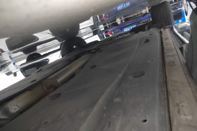 Used Volkswagen Tiguan L 2023 330TSI Automatic Two-Wheel Drive R-Line Enjoyment Edition
