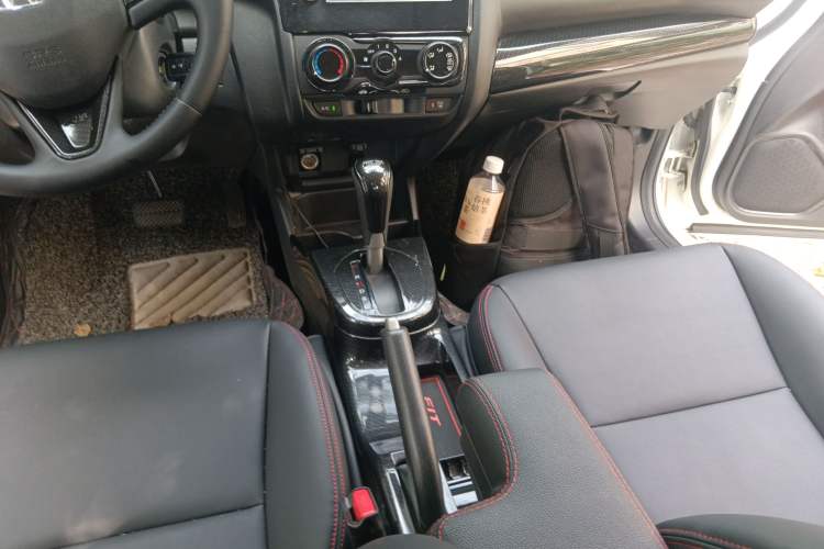 Used Honda Fit 2016 1.5L LXS CVT Comfort Sunroof Version
