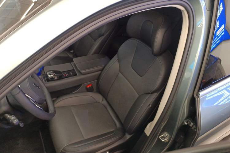 Used Hima AITO M5 2022 Extended-Range Four-Wheel Drive Ultimate Edition
