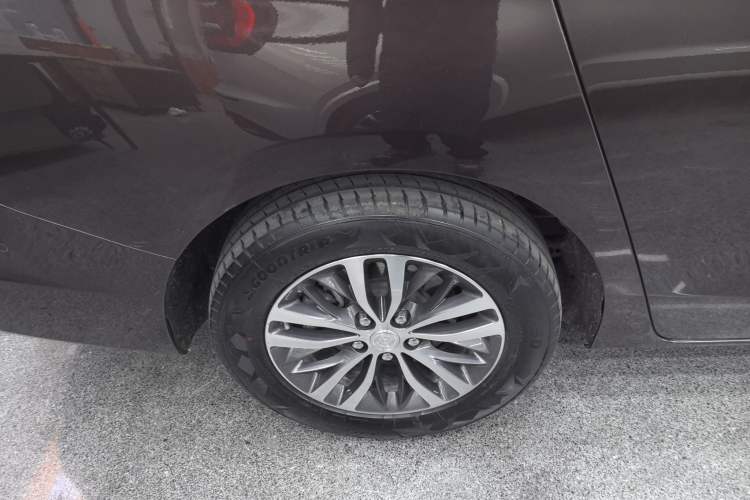 Used Buick GL8 2020 ES Land Cruiser 653T Luxury Edition
