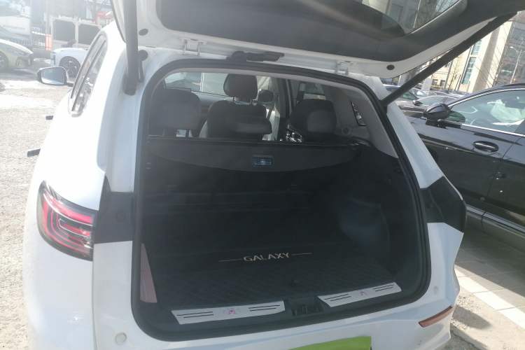 Used  E5 2024 530 km Exploration+ Version