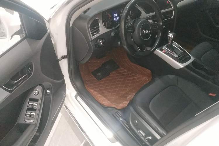 Used Audi A4L 2015 35 TFSI Automatic Standard Model
