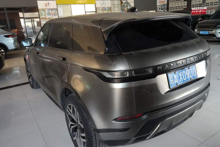 Used Land Rover Range Rover Evoque 2021 Range Rover Velar L 249PS R-Dynamic First Edition
