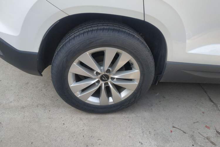 Used Jetta VS5 2019 280TSI Manual Entry-Level Model
