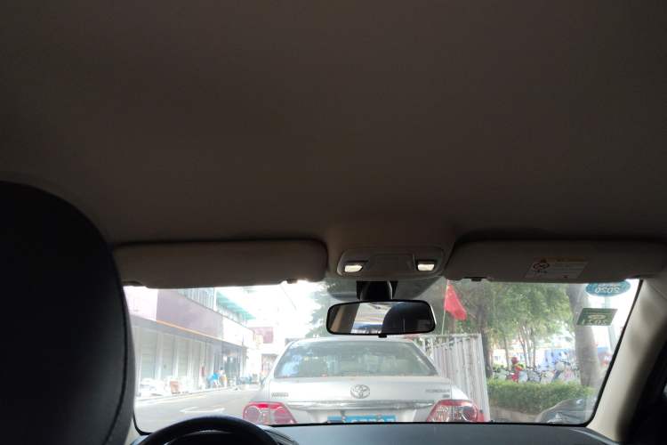 Used Geely Auto Vision 2019 Upgraded Model 1.5L Automatic Luxury Version China V Standard
