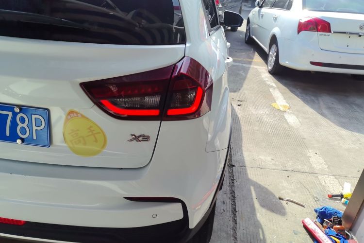 Used Geely Auto Vision X3 2019 Upgraded Model 1.5L CVT Prestige Version