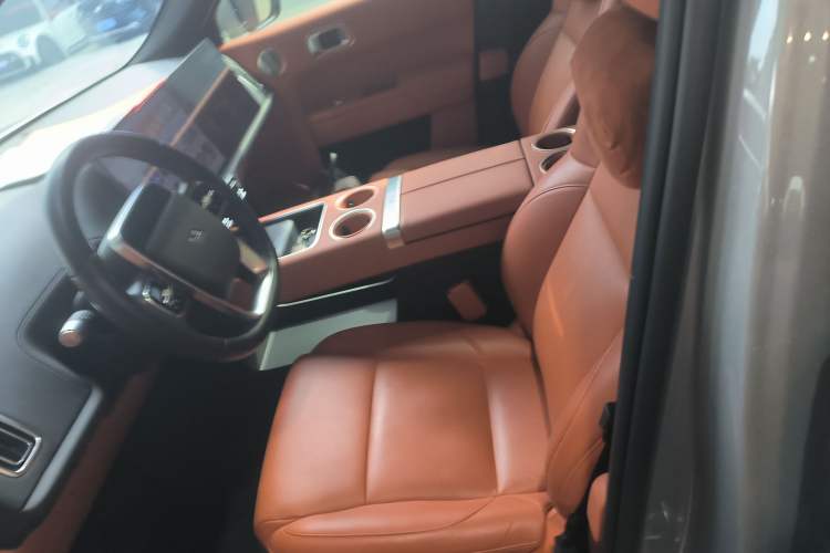 Used Li Auto L8 2023 Max model
