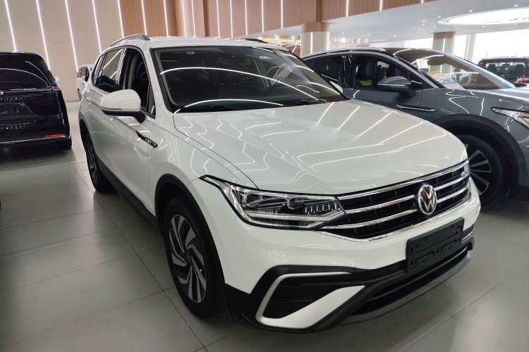 Used Volkswagen Tiguan L 2023 330TSI Automatic Two-Wheel Drive Comfort Edition