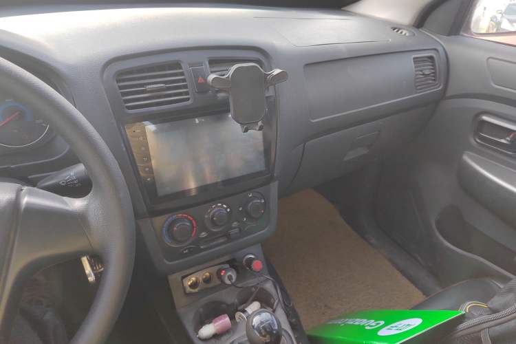 Used Dongfeng Fengon 330 2014 1.5L Manual Utility Version DK15