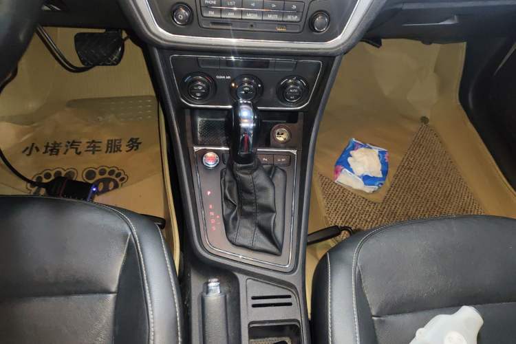 Used Volkswagen Gran Lavida 2017 180TSI DSG Comfort Edition
