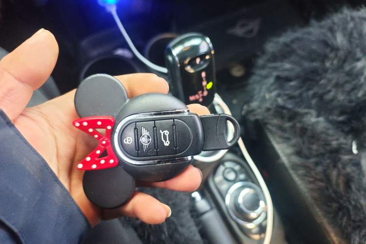 Used MINI MINI 2022 1.5T COOPER Classic Edition
