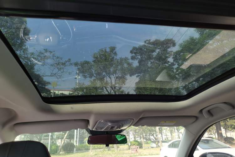 Used Changan CS75 PLUS 2022 1.5T Automatic Luxury Model
