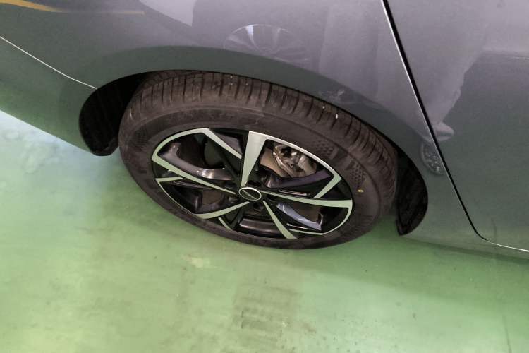 Used Roewe i5 2024 1.5L CVT Luxury Edition
