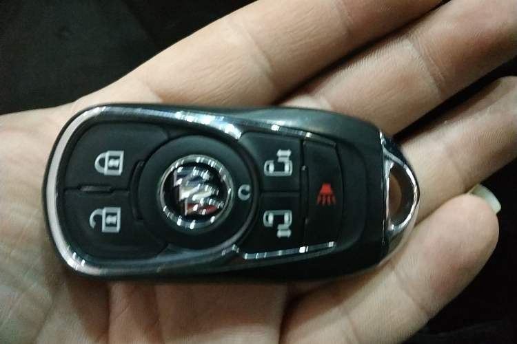 Used Buick GL8 2023 ES Lu Zun Deluxe Model