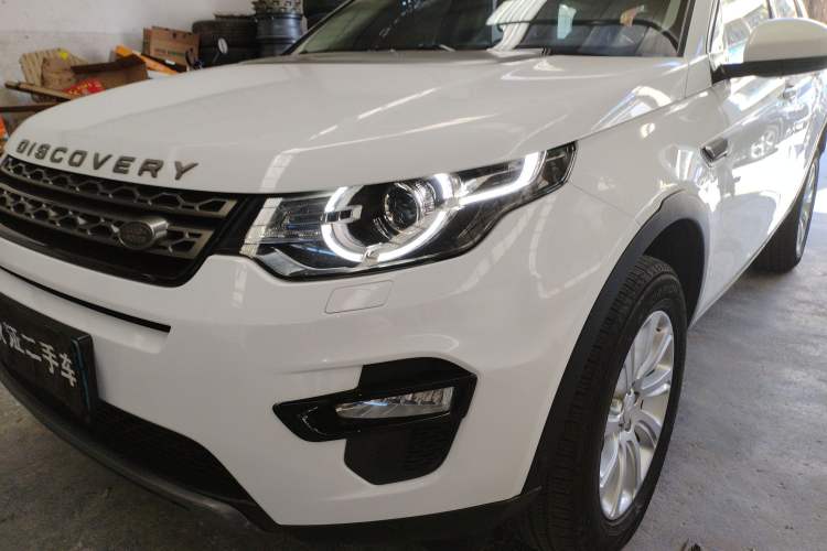 Used Land Rover Discovery Sport 2019 240 PS SE Version China V Standard
