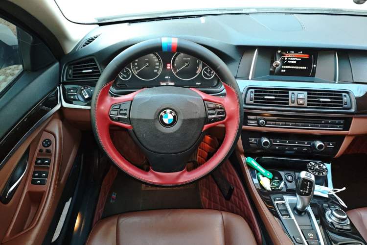 Used BMW 5 Series 2014 525Li Leading Model