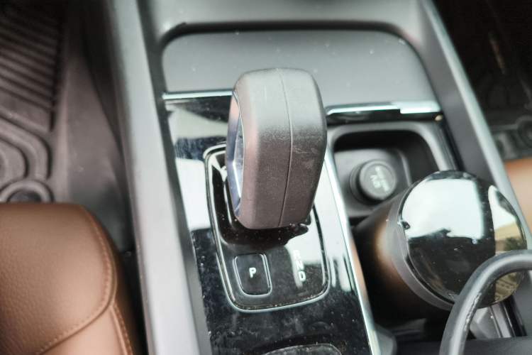 Used Volvo S60 2022 B4 Zhiyi Luxury Edition
