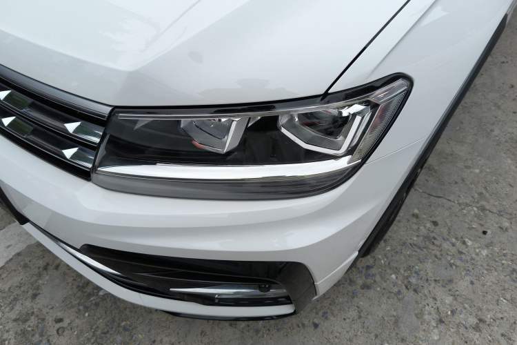 Used Volkswagen Tiguan L 2021 330TSI Automatic Two-Wheel Drive R-Line Enhanced Edition
