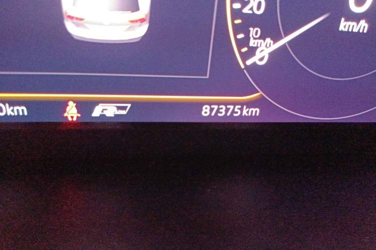 Used Volkswagen Tiguan L 2019 Revised 330TSI Automatic Two-Wheel Drive R-Line Flagship Edition China V Emission Standard
