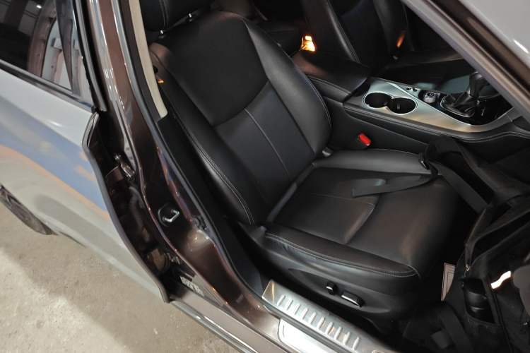 Used Infiniti Q50L 2015 2.0T Enjoyment Edition
