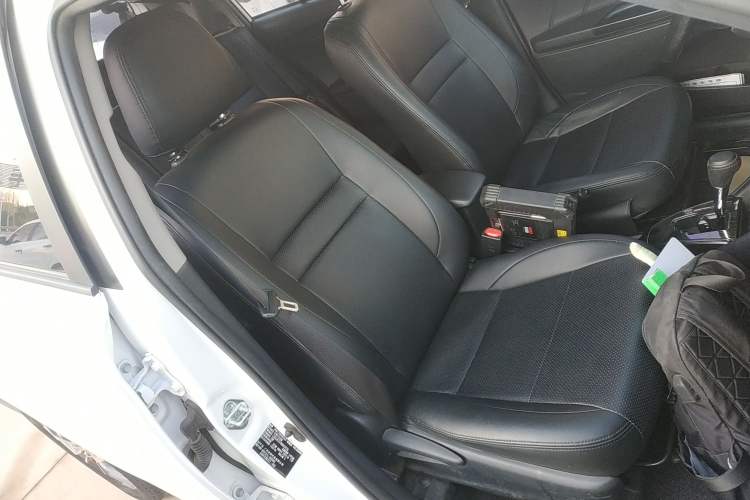 Used Toyota YARiS L 2021 1.5L CVT Leading Edition
