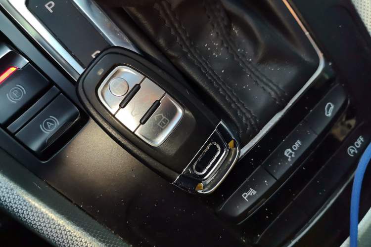 Used Audi Q5 2015 40 TFSI Comfort Model