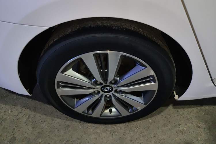 Used Hyundai Mistra 2016 1.8L Automatic Smart GLS