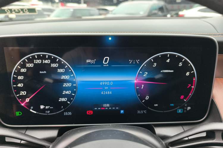 Used Mercedes-Benz GLC 2023 GLC 300 L 4MATIC Dynamic 7-Seater
