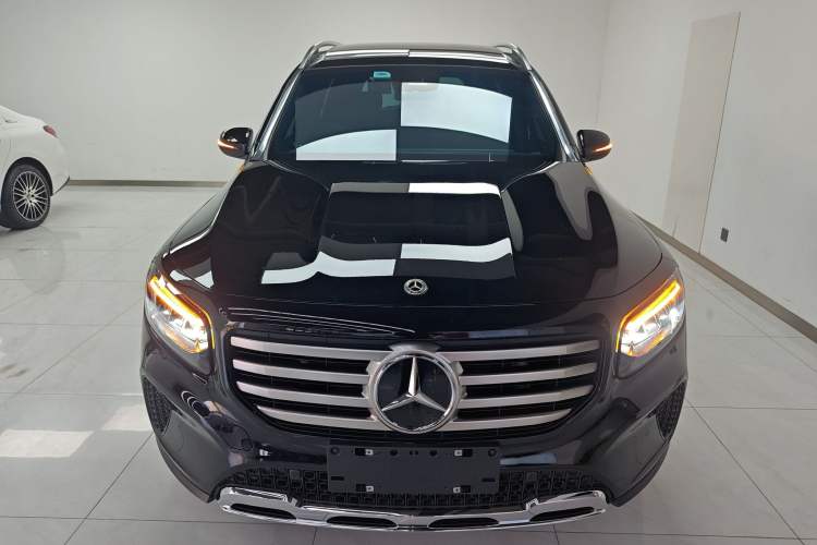 Used Mercedes-Benz GLB 2024-Year Restyled GLB 200 Dynamic Edition
