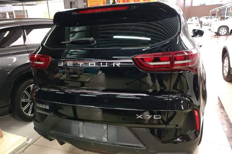 Used JETOUR X70 2023 1.5T DCT Beyond PRO Edition 7 Seats
