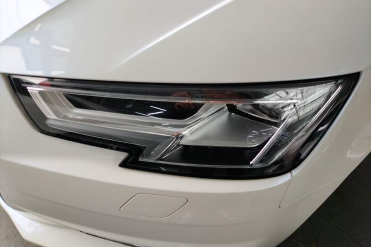 Used Audi A4L 2018 30th Anniversary Edition 40 TFSI Trendy Model