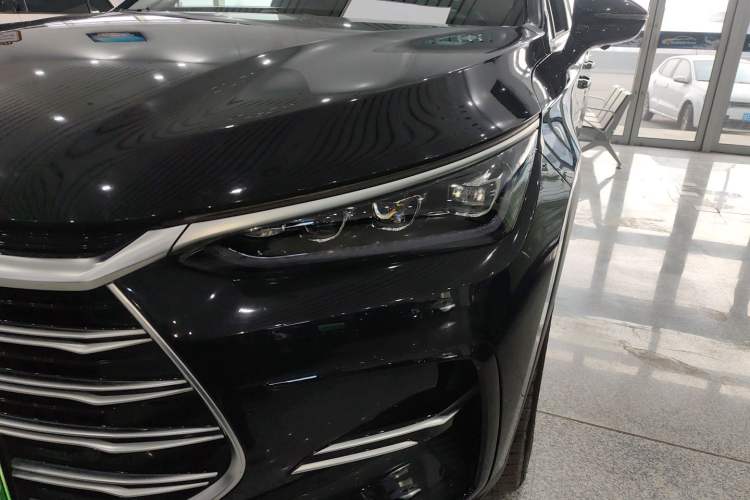 Used BYD Tang New Energy 2023 DM-i Champion Edition 112KM Prestige Model