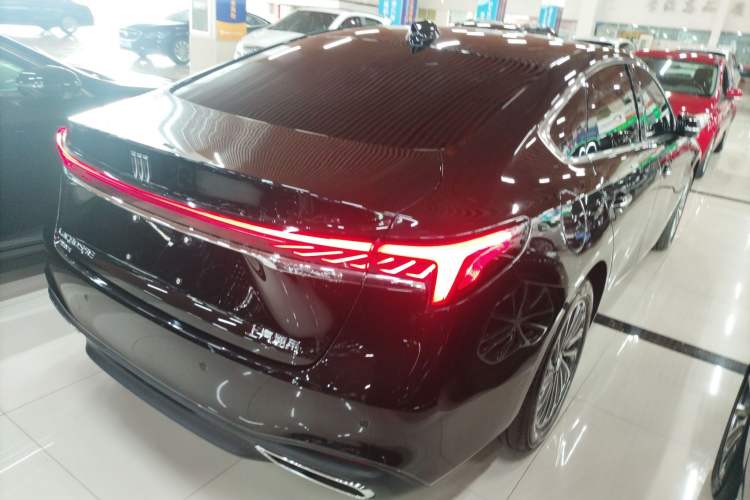 Used Buick LaCrosse 2023 28T Prestige Edition
