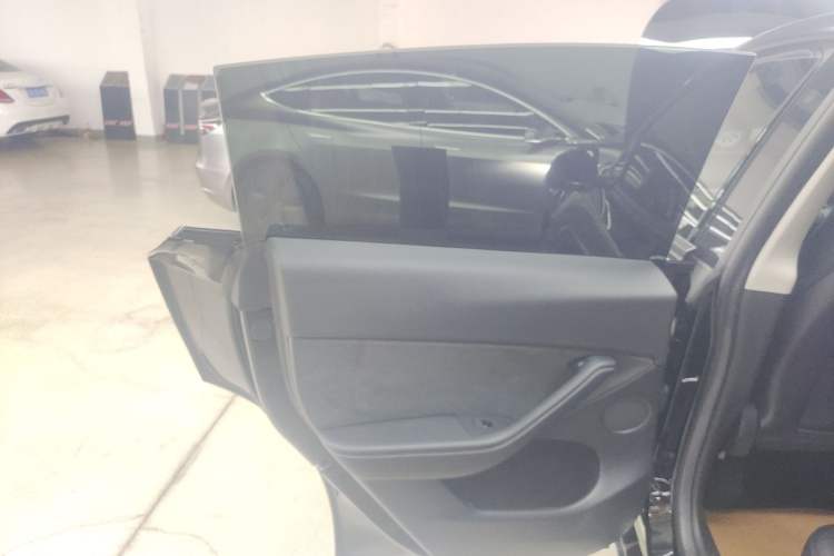 Used Tesla Model Y 2022 Rear-Wheel-Drive Version
