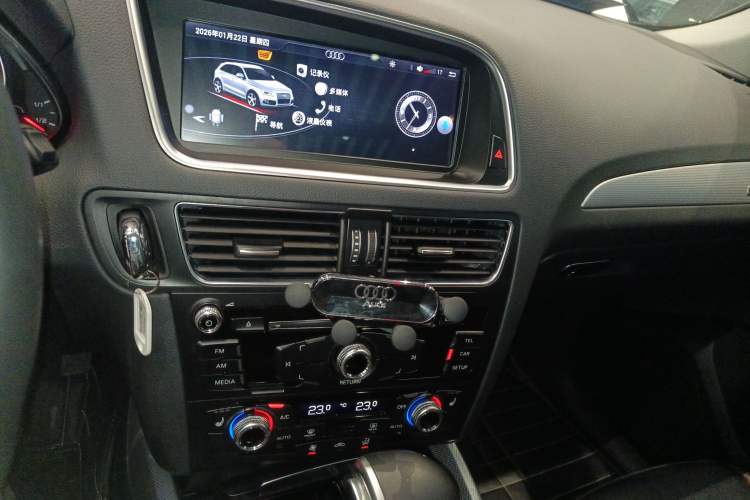 Used Audi Q5 2017 Plus 40 TFSI Technology Model
