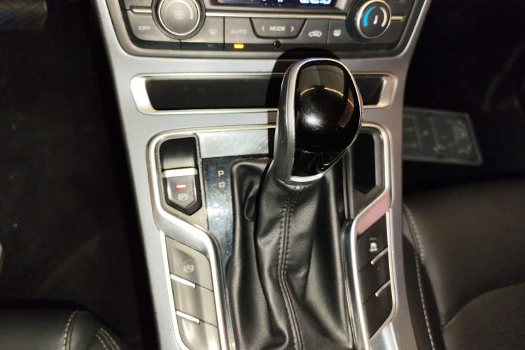 Used Geely Auto Emgrand 2018 1.5L CVT Upward Connect Edition
