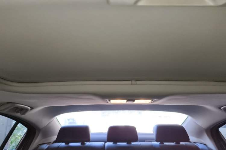 Used Mazda Atenza 2015 2.0L Blue Sky Luxury Edition