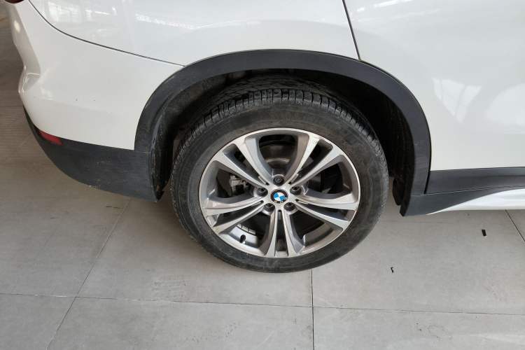 Used BMW X1 2016 sDrive20Li Luxury Model
