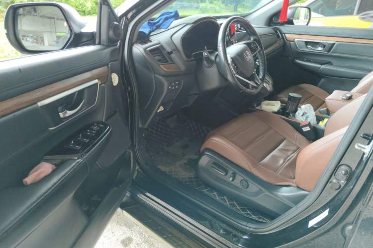 Used Honda CR-V 2021 240TURBO CVT 2WD Fashion Edition