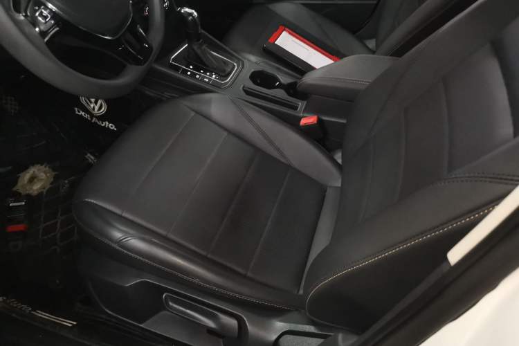 Used Volkswagen Lavida 2018 1.5L Automatic Comfort Edition China V Standard