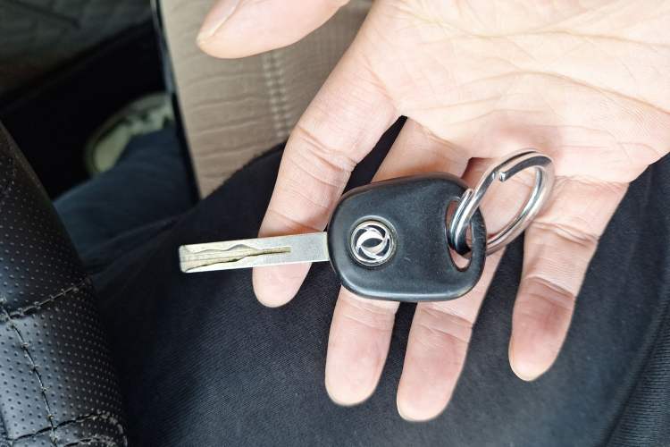 Used FORTHING Lingzhi 2019 M5L 1.6L 7-Seater Standard Model China VI
