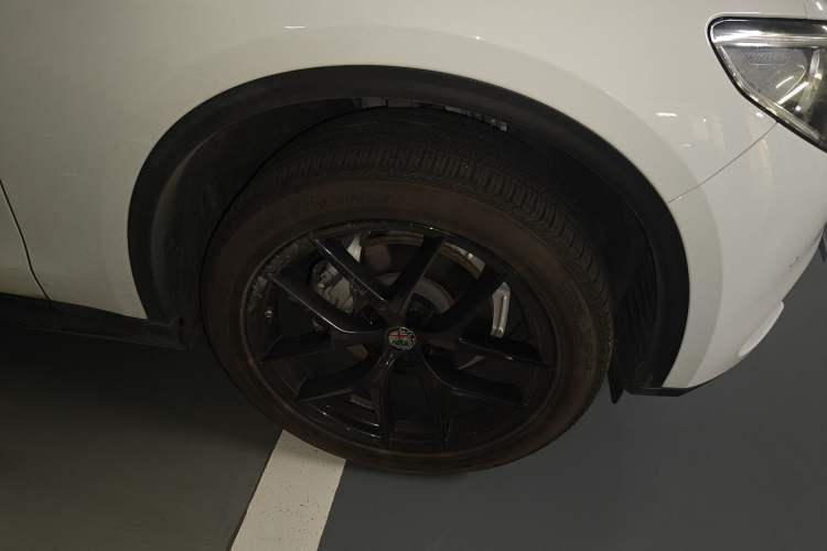 Used Alfa Romeo Stelvio 2021 2.0T 280HP Luxury Edition
