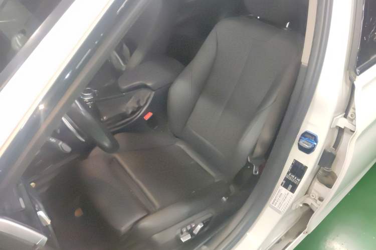 Used BMW 3 Series 2018 320Li Leading Model M Sport Package
