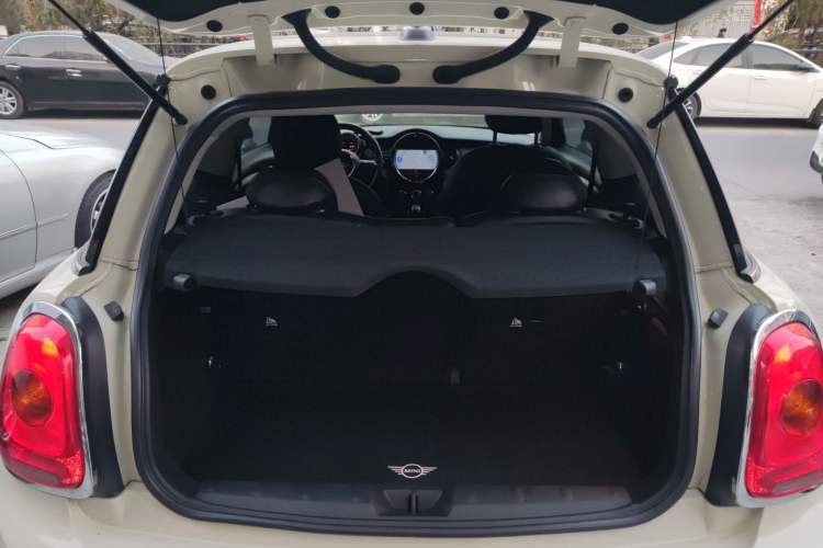 Used  MINI 2014 1.2T ONE+
