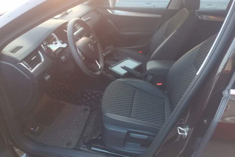 Used Skoda Octavia 2019 TSI230 DSG Luxury Edition
