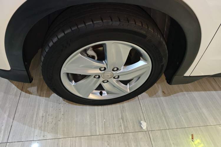 Used Honda Vezel 2020 220 TURBO CVT Elite Edition
